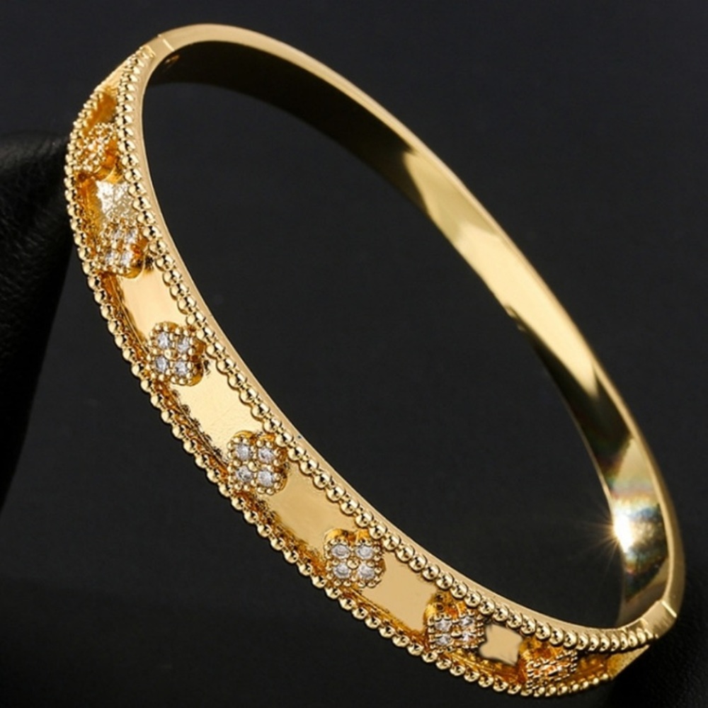 Gold Plated Four Leaf Clover Zircon Bangle Bracelet